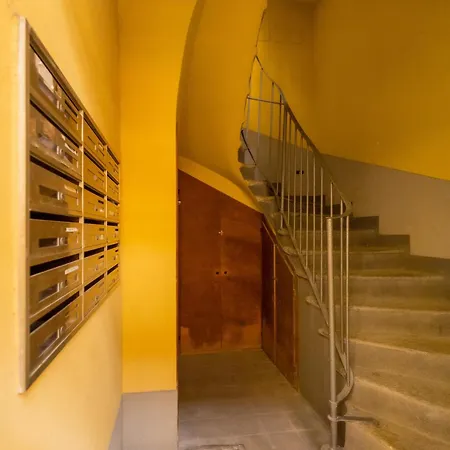 Wonderful Onebedroom Flat Chinatown - Mirable Pm Apartament *