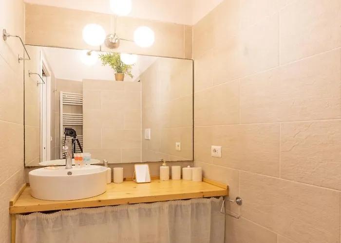 Apartment Wonderful Onebedroom Flat Chinatown - Mirable Pm Mailand